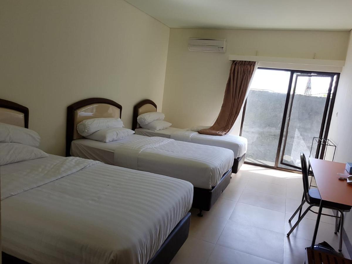 Hotel Larensia لابوان باجو المظهر الخارجي الصورة